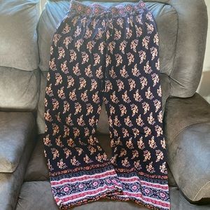 Boutique pants